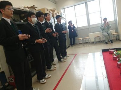 [電気] 第14回高校生ロボットアメリカンフットボール富山県大会に出場