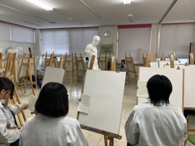 【デザイン・絵画】生徒の活動