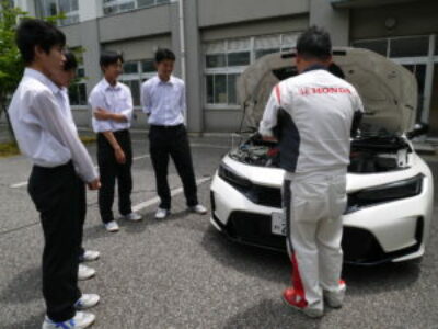 クルマの魅力体感！2025②（ホンダ自販タナカによる技術講師派遣授業）